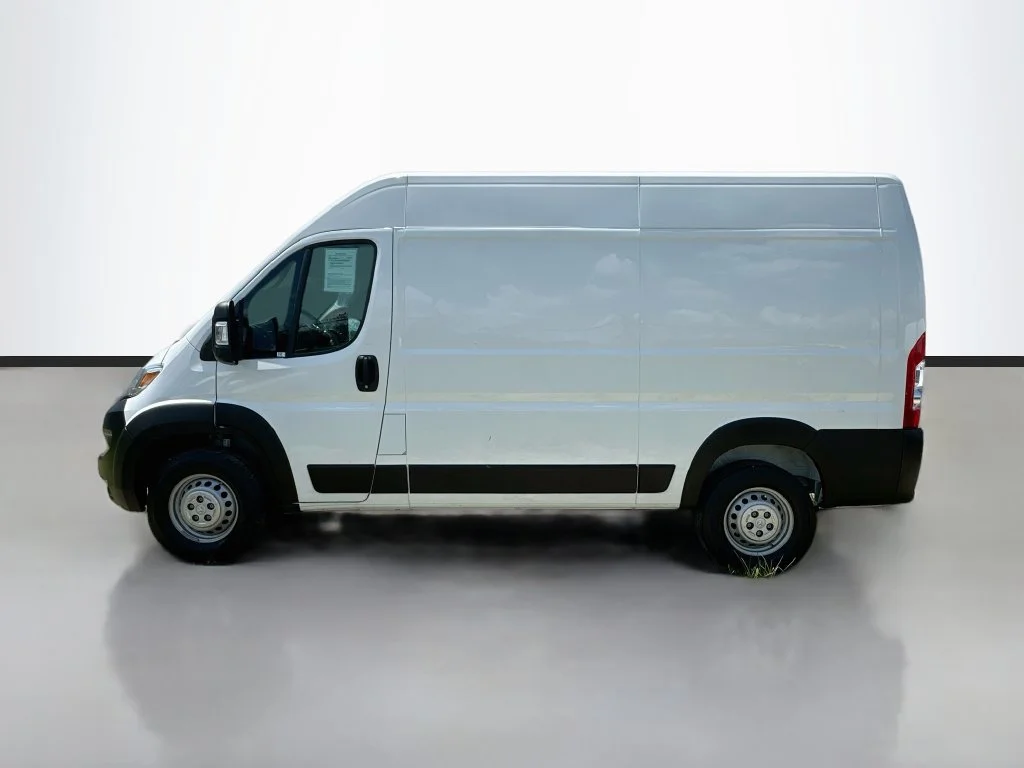 Used 2025 White Ram High Roof image 8
