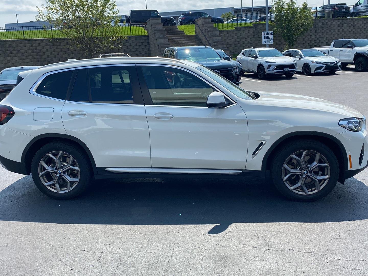 Certified Used 2023 Alpine White BMW xDrive30i image 2