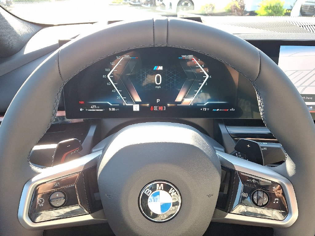 New 2027 Tanzanite Blue II Metallic BMW 530i xDrive image 9