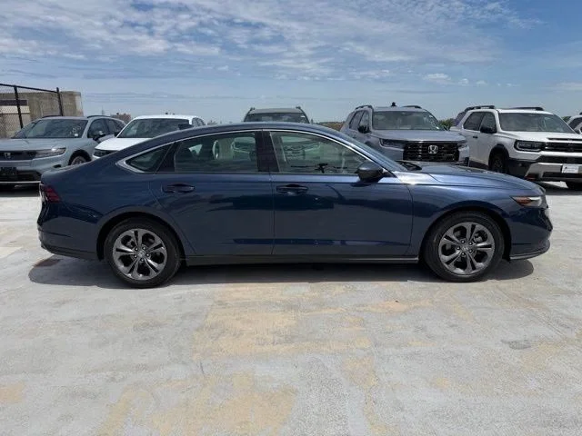 Used 2023 Black Honda EX image 8
