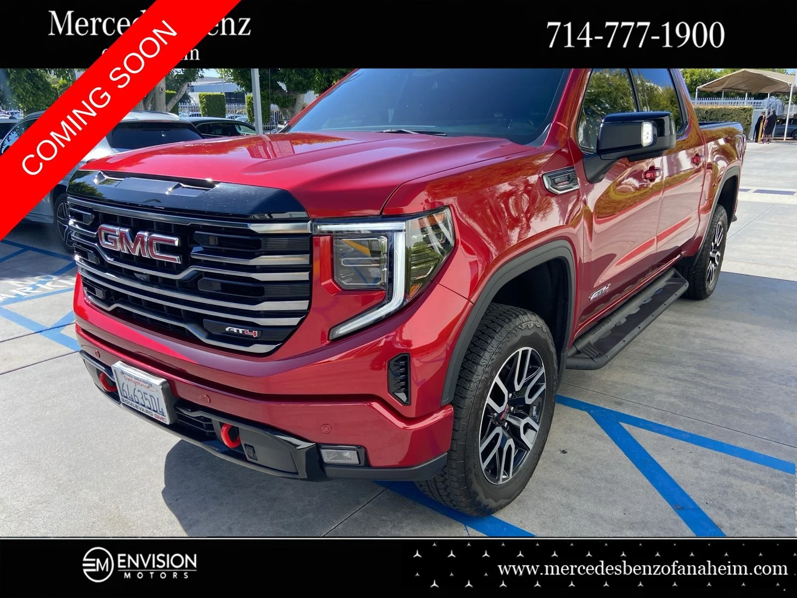 2025 GMC Sierra 4WD Crew Cab Short Box AT4's photo