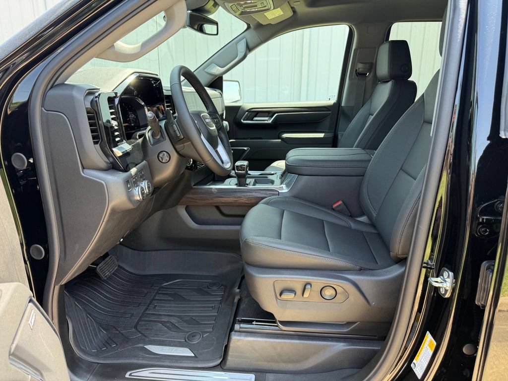 New 2026 Onyx Black GMC SLT image 14
