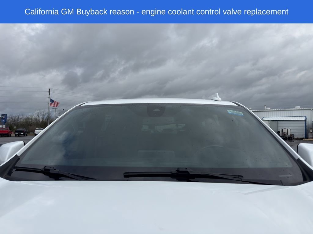 Used 2021 SUMMIT WHITE Chevrolet LS image 24