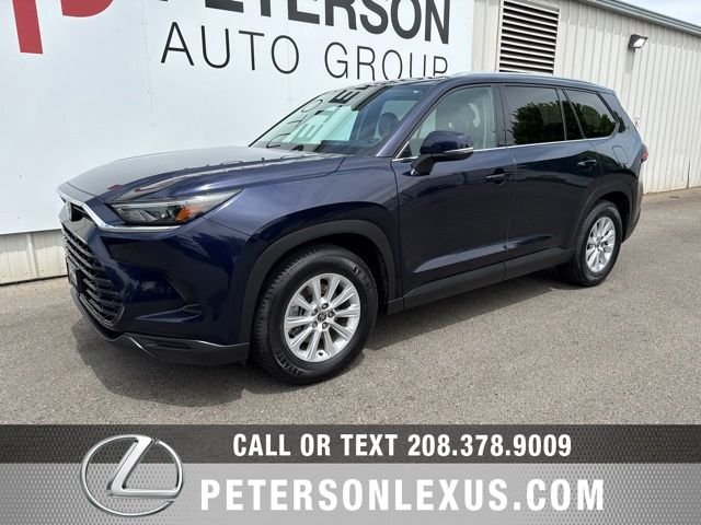 Used 2024  Toyota XLE image 8