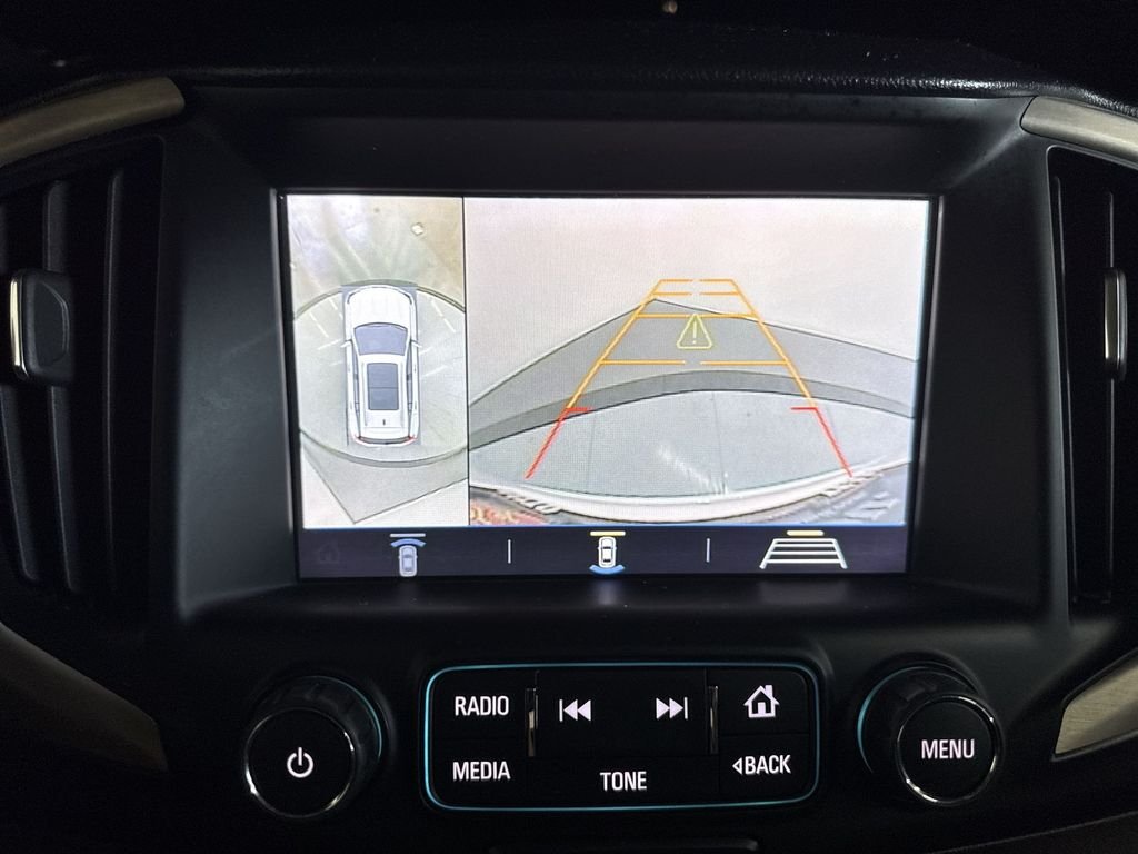 Used 2018 Summit White GMC Denali image 32