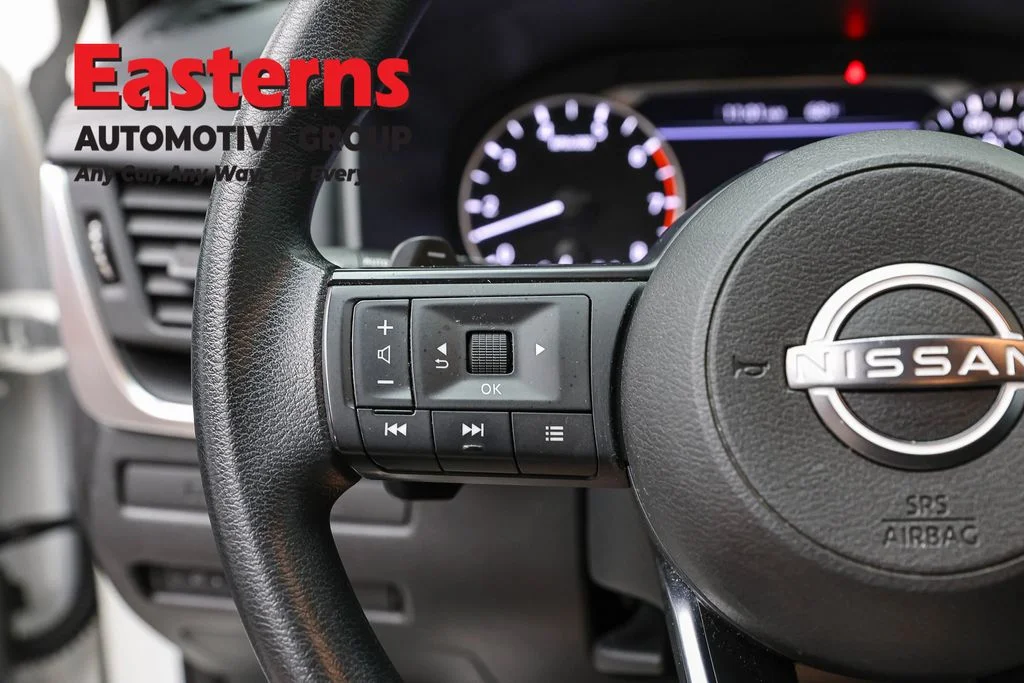 Used 2024 White Nissan S image 15