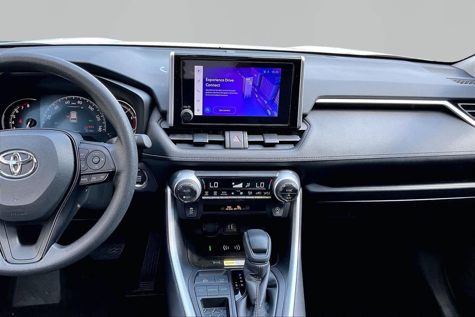 Used 2024 Ice Cap Toyota XLE image 7