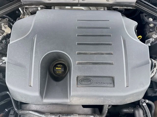 Certified Used 2023 Black Land Rover SE image 32