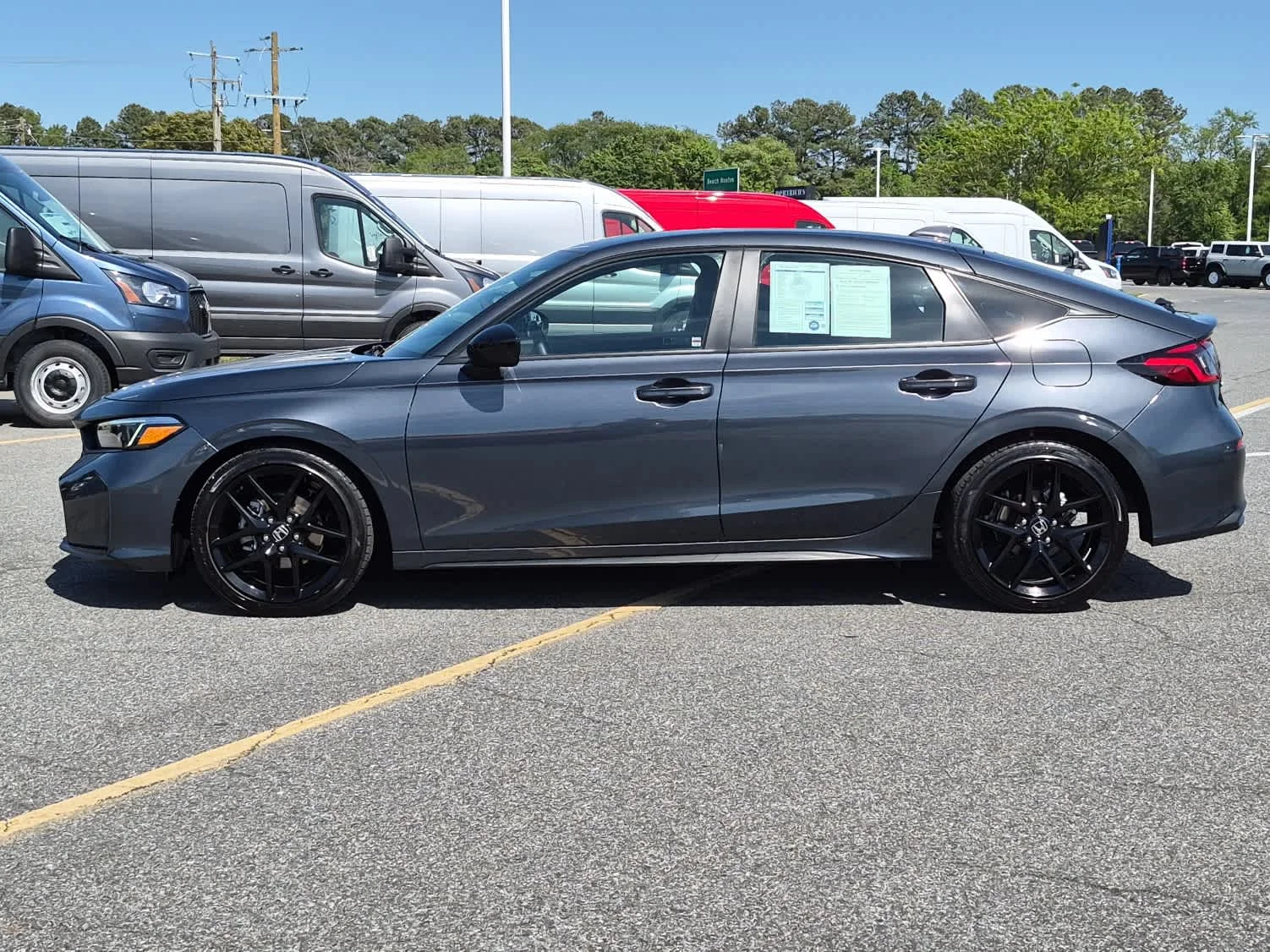 Used 2025 Meteorite Gray Metallic Honda Sport image 5
