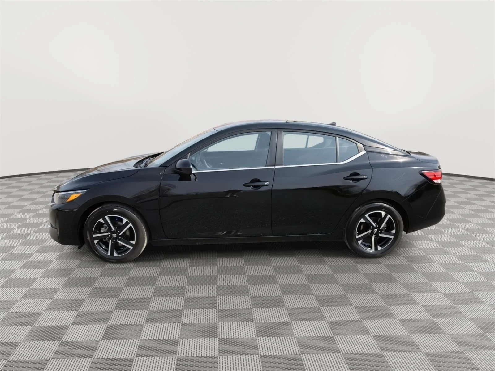 2025 Nissan Sentra SV - Photo 8