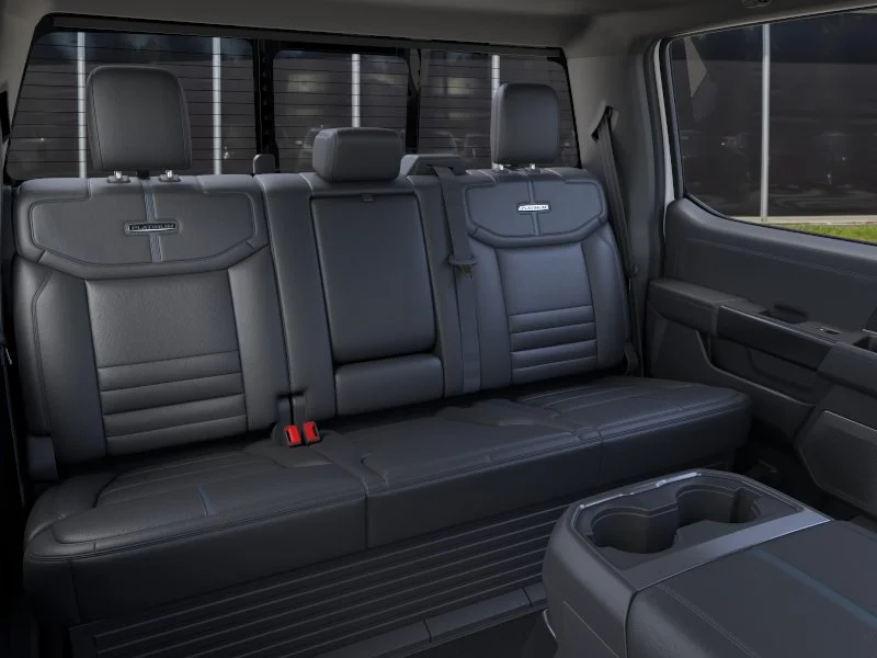 2026 Ford F-350 Super Duty Platinum - Photo 11