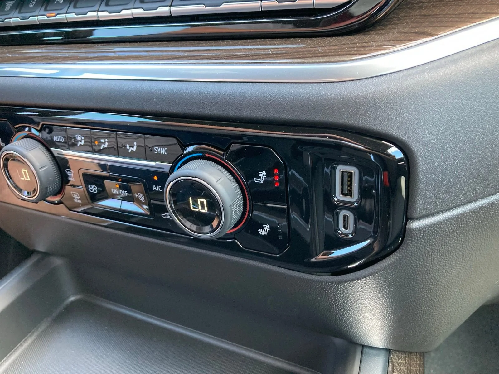 2025 Chevrolet Silverado 2500 HD LT - Photo 32