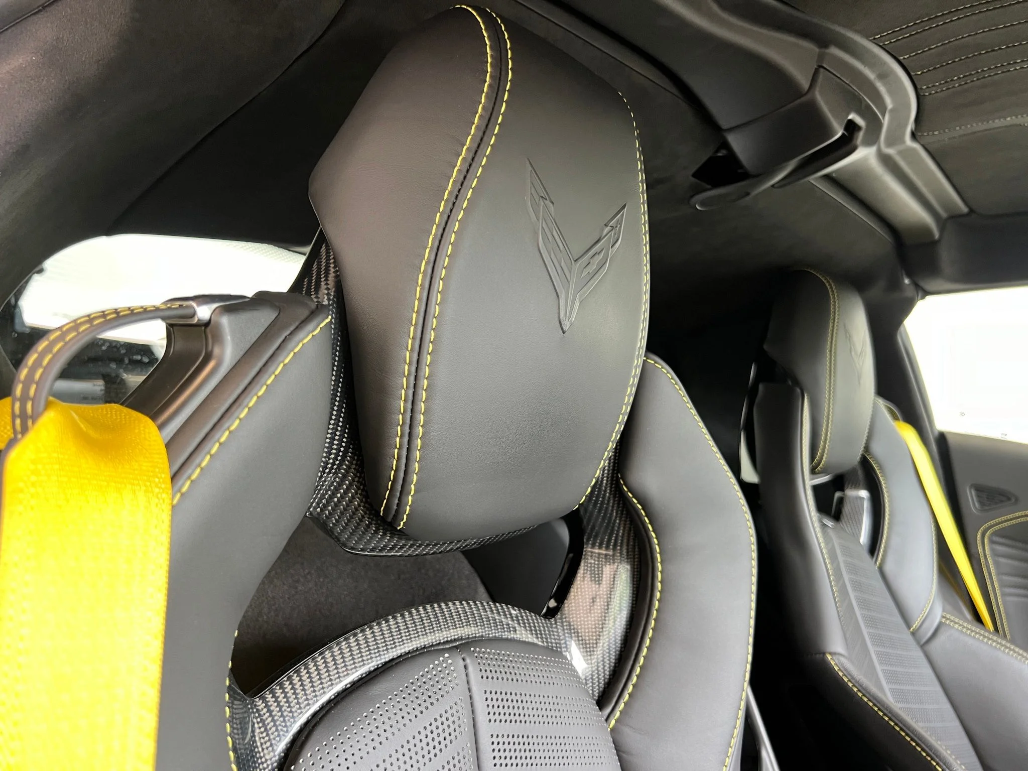 Used 2023 Yellow Chevrolet Z06 image 18