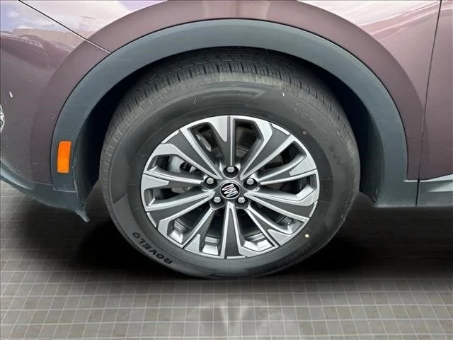 Used 2024 Green BMW xDrive28i image 19
