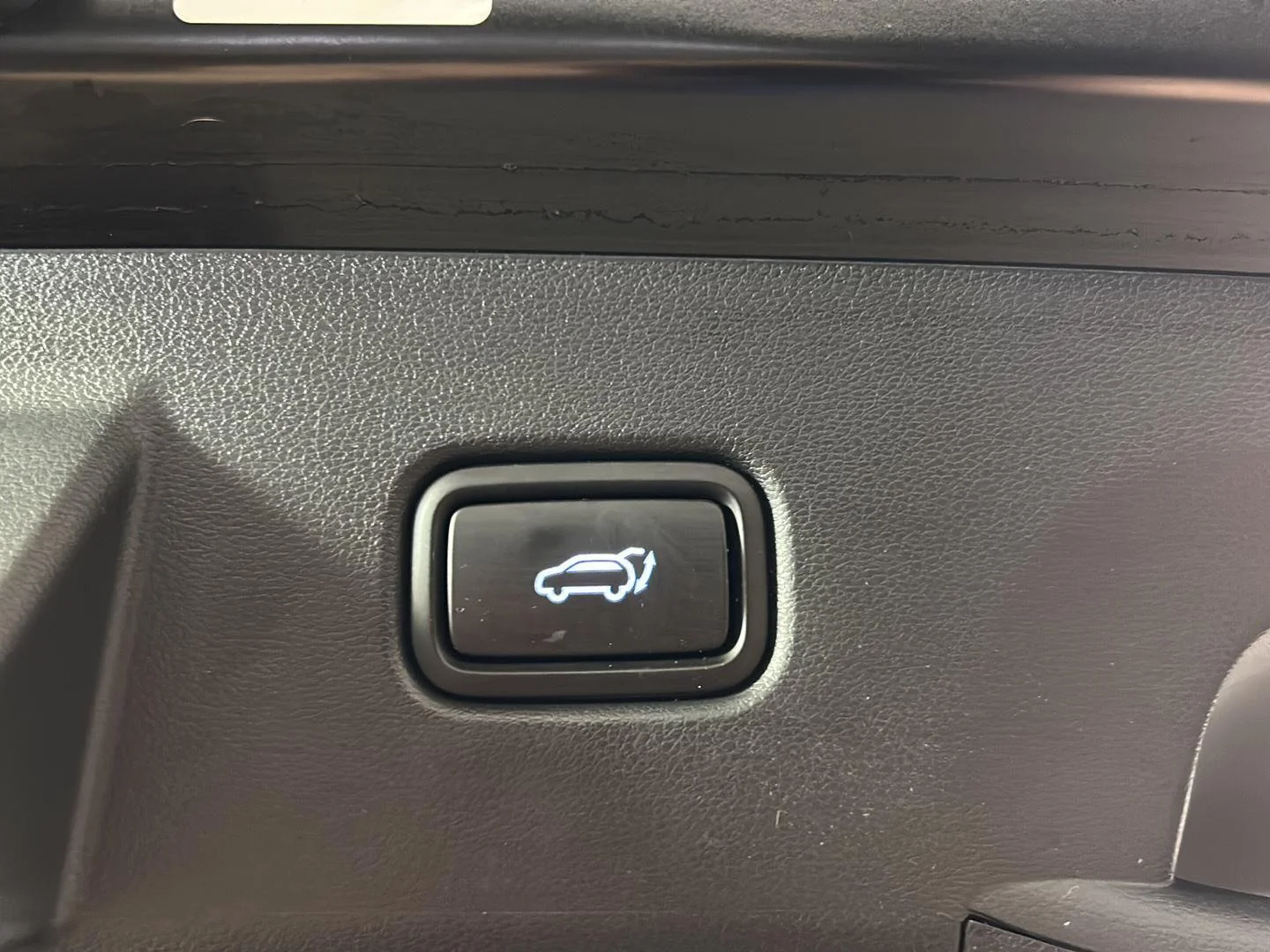 Used 2025 Ash Black Hyundai Limited image 10