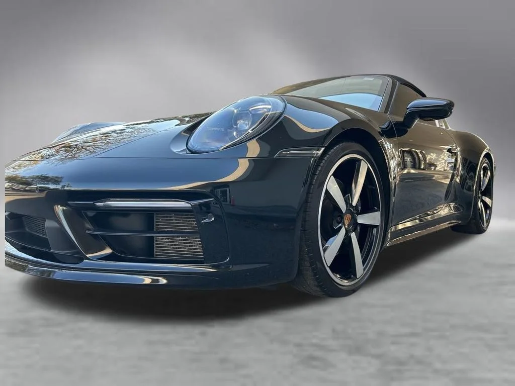 Used 2021 Black Porsche Targa 4S Heritage Design image 20