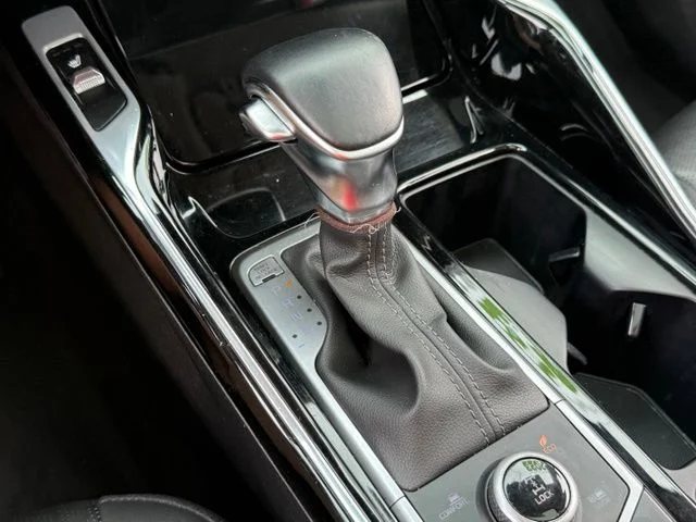 Certified Used 2023 Gray Kia SX image 20