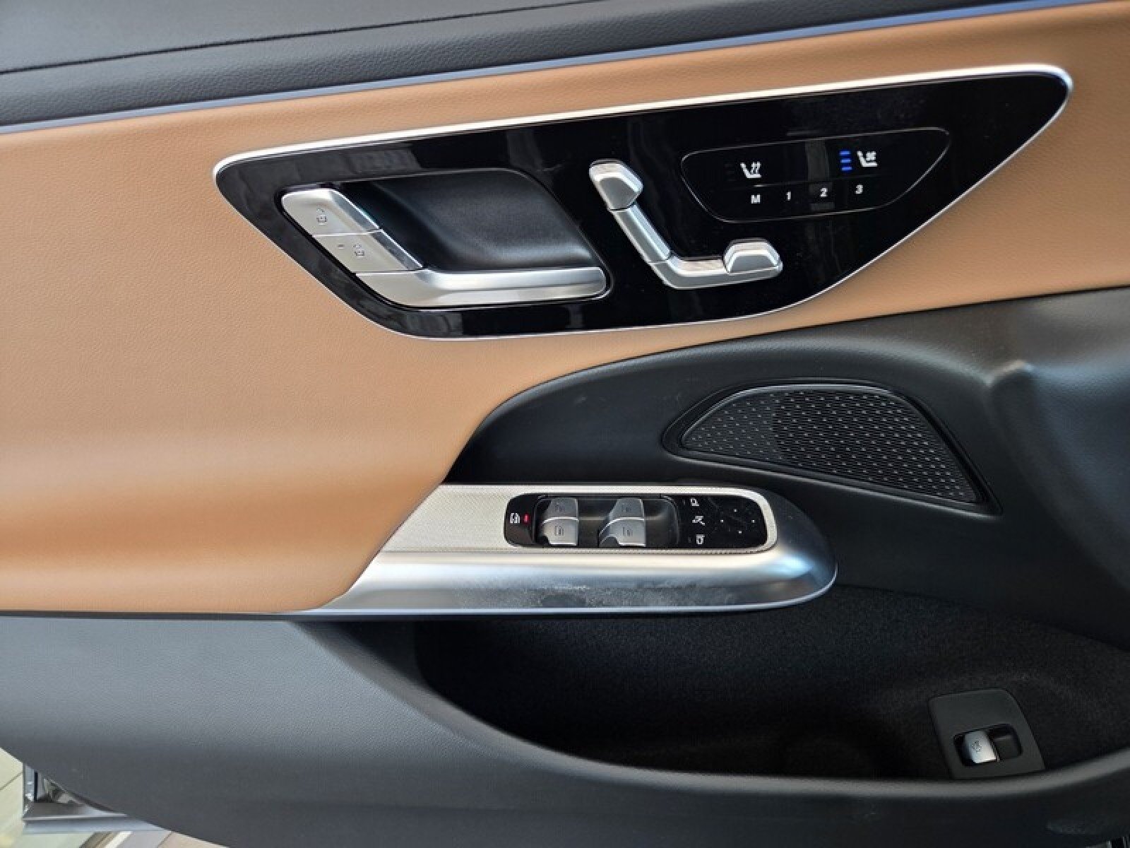 New 2026 Graphite Grey Metallic Mercedes-Benz E 350 RWD Sedan image 22