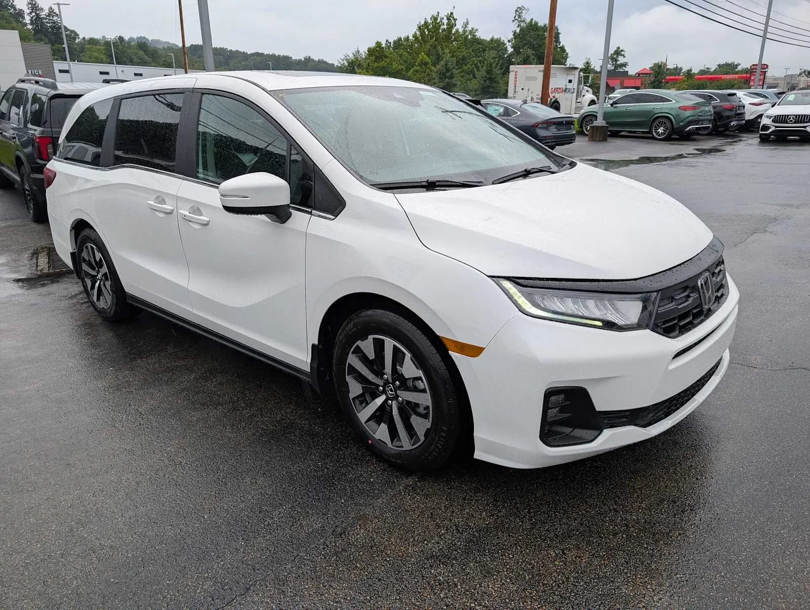 New 2026 Platinum White Pearl Honda EX-L image 6