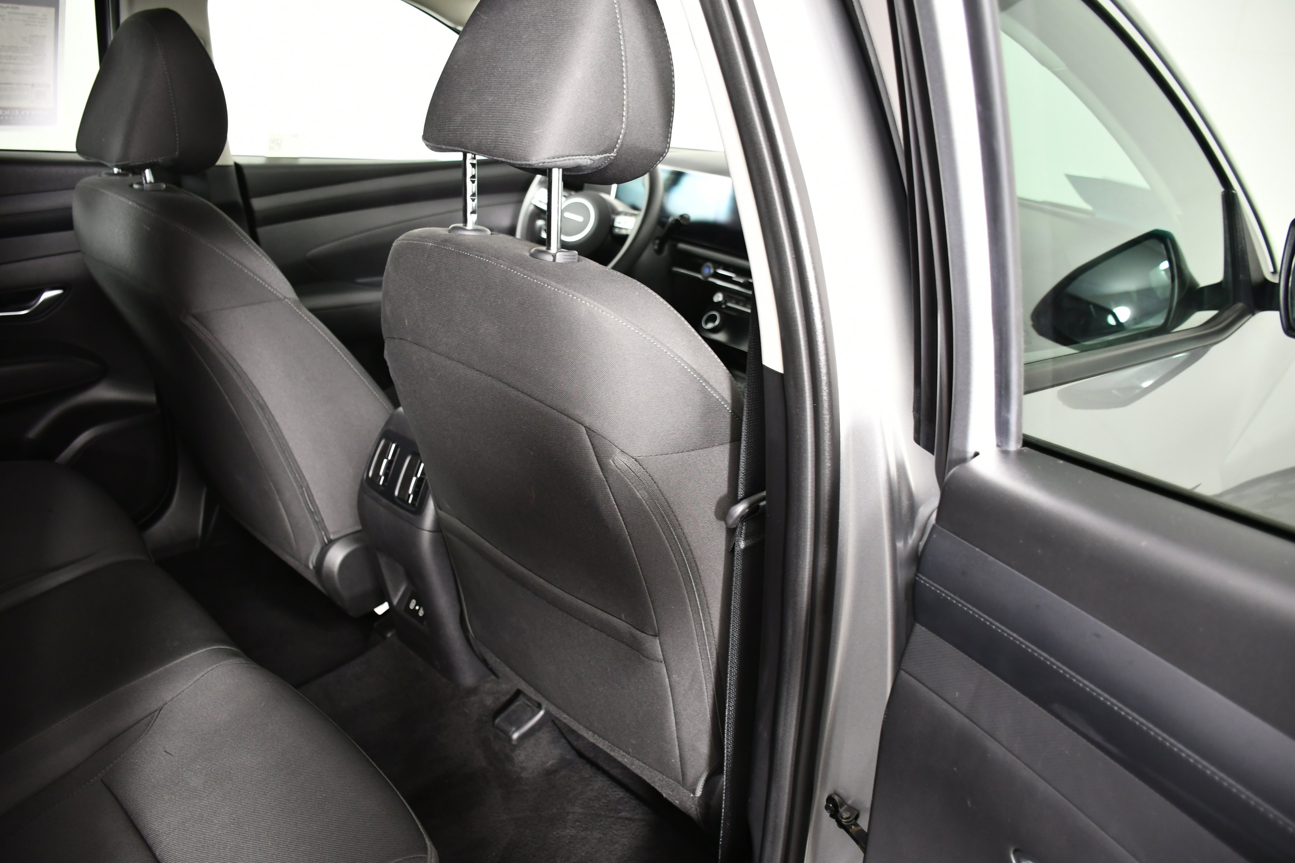 Used 2025 Shimmering Silver Hyundai SEL image 44