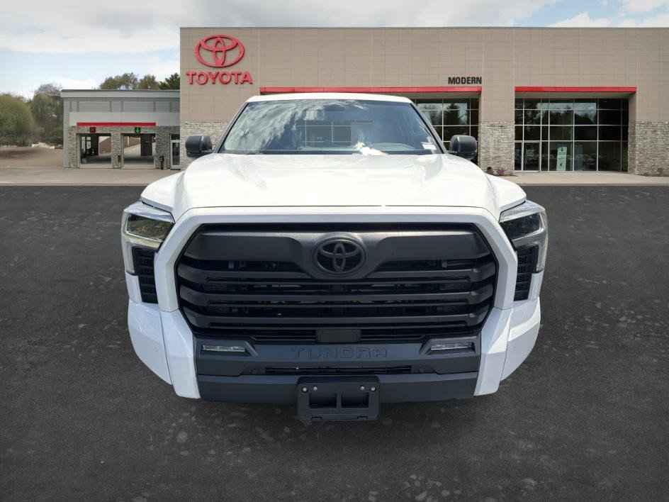 Used 2024 Ice Cap Toyota SR5 image 2