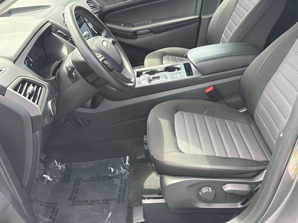 Certified Used 2024 Gray Metallic Ford SE image 25