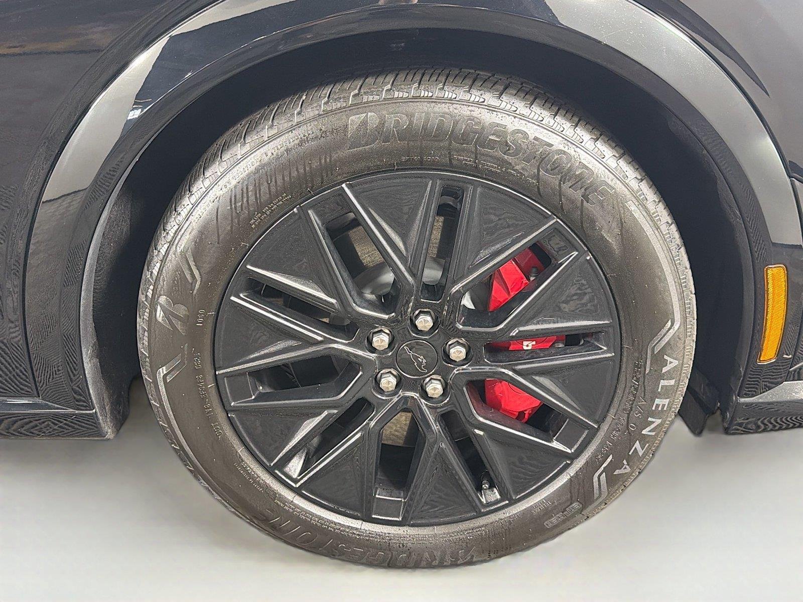 Used 2025 Shadow Black Ford Premium image 37