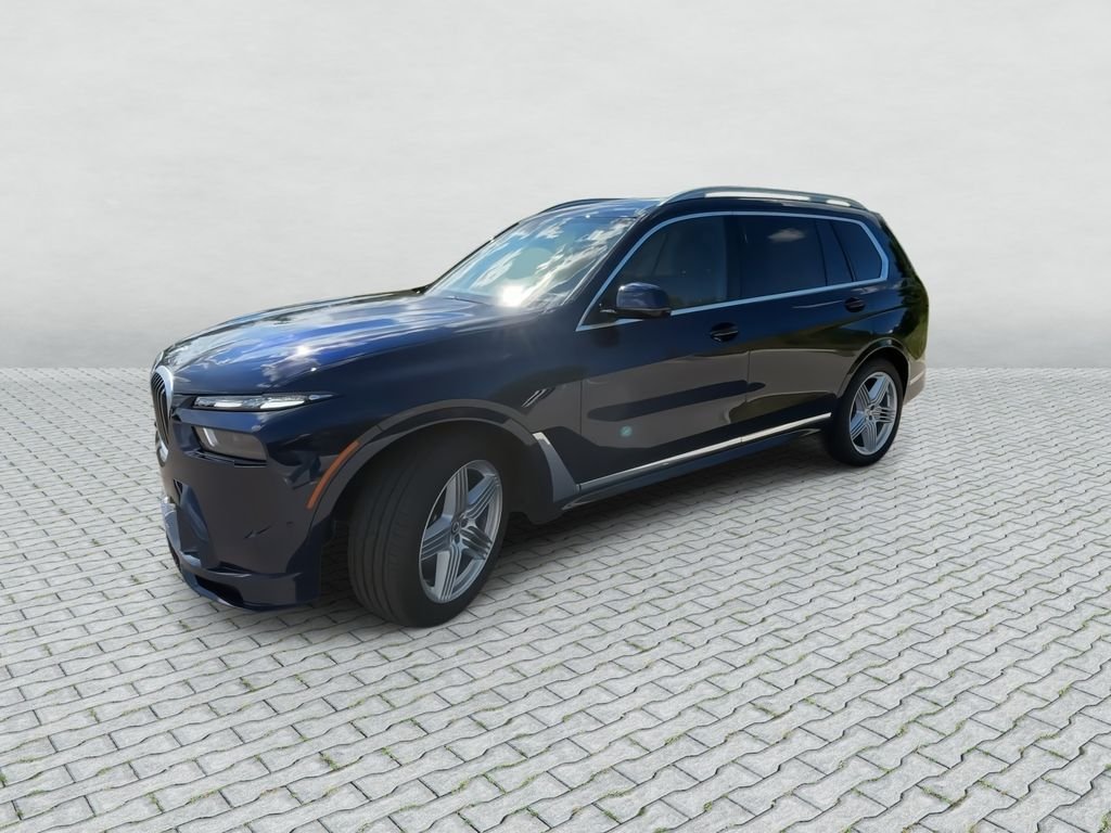 New 2026 Tanzanite Blue II Metallic BMW ALPINA XB7 image 4