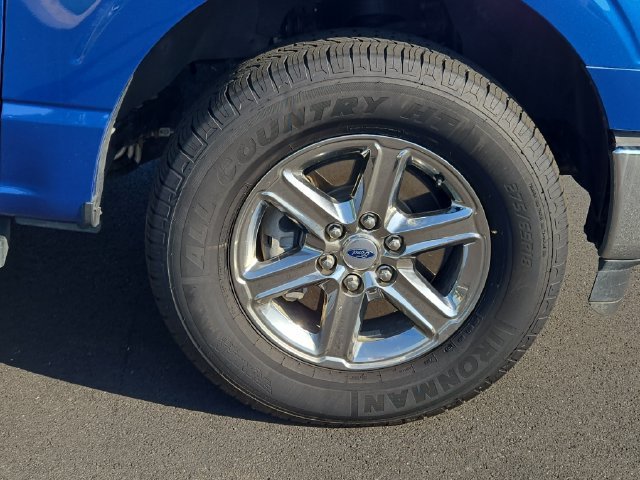 Used 2024 Blue Metallic Ford XLT image 7