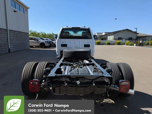 New 2026 Oxford White Ford XL image 4