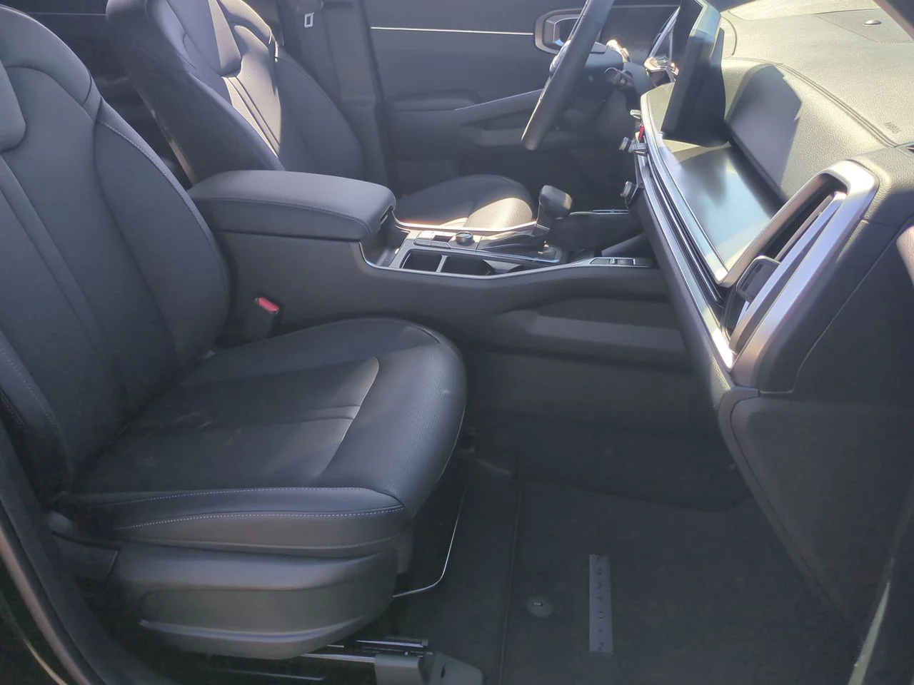 New 2026 Ebony Black Kia S image 27