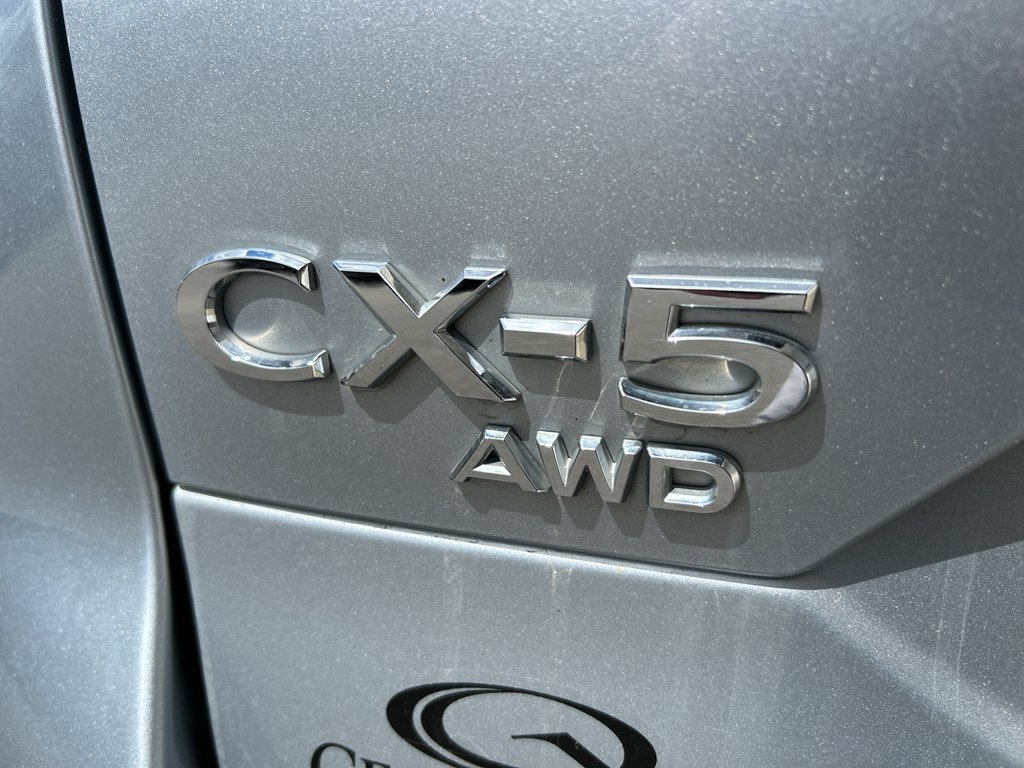 Used 2021 Sonic Silver Metallic Mazda Grand Touring image 8