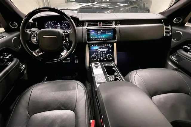 Used 2021 Blue Land Rover Westminster image 17