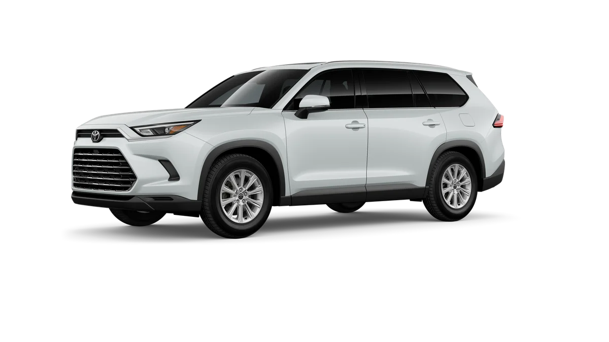 New 2026 Wind Chill Pearl Toyota XLE image 2