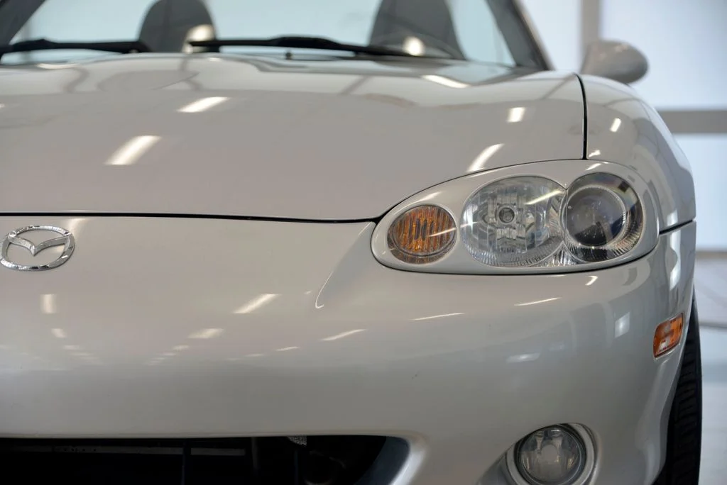 Used 2003 Silver Mazda Base image 11