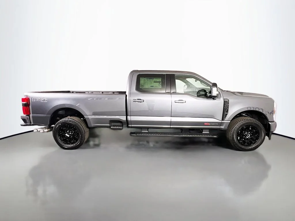 New 2026 Carbonized Gray Metallic Ford Lariat image 18