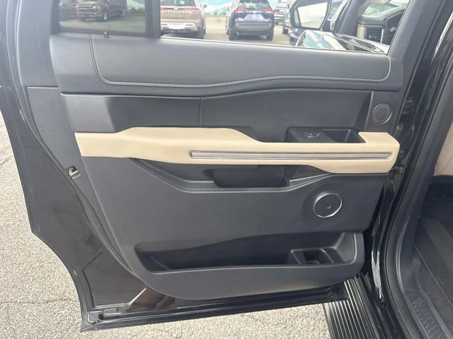 Used 2024 Black Ford Limited image 18