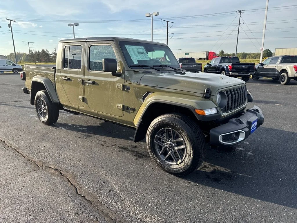 New 2025 Green Jeep Sport S image 7