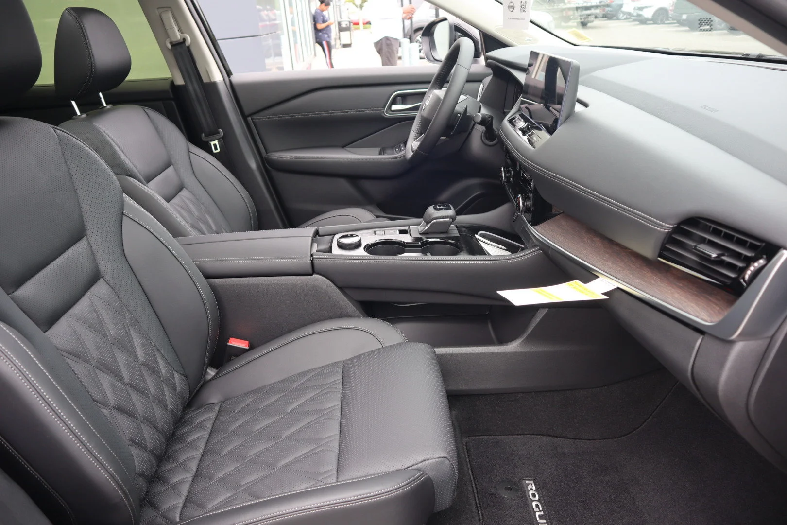 New 2026 Gun Metallic Nissan Platinum image 23