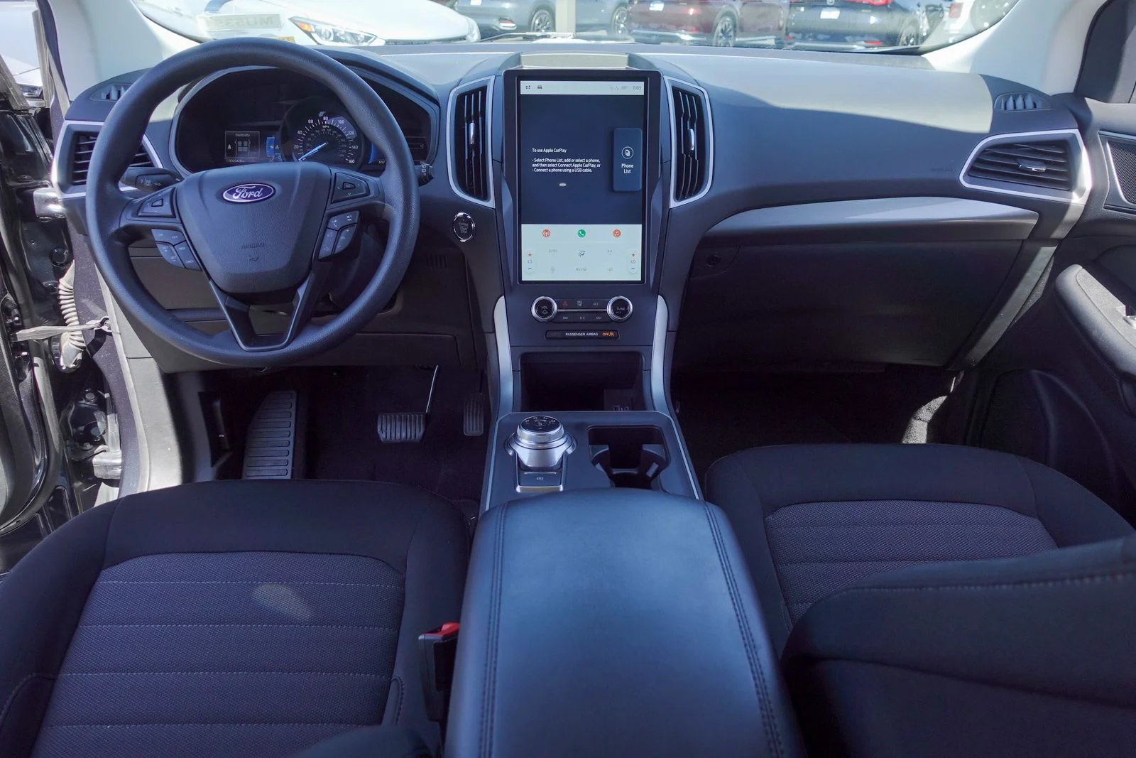 Used 2022 Blue Metallic Ford SE image 10