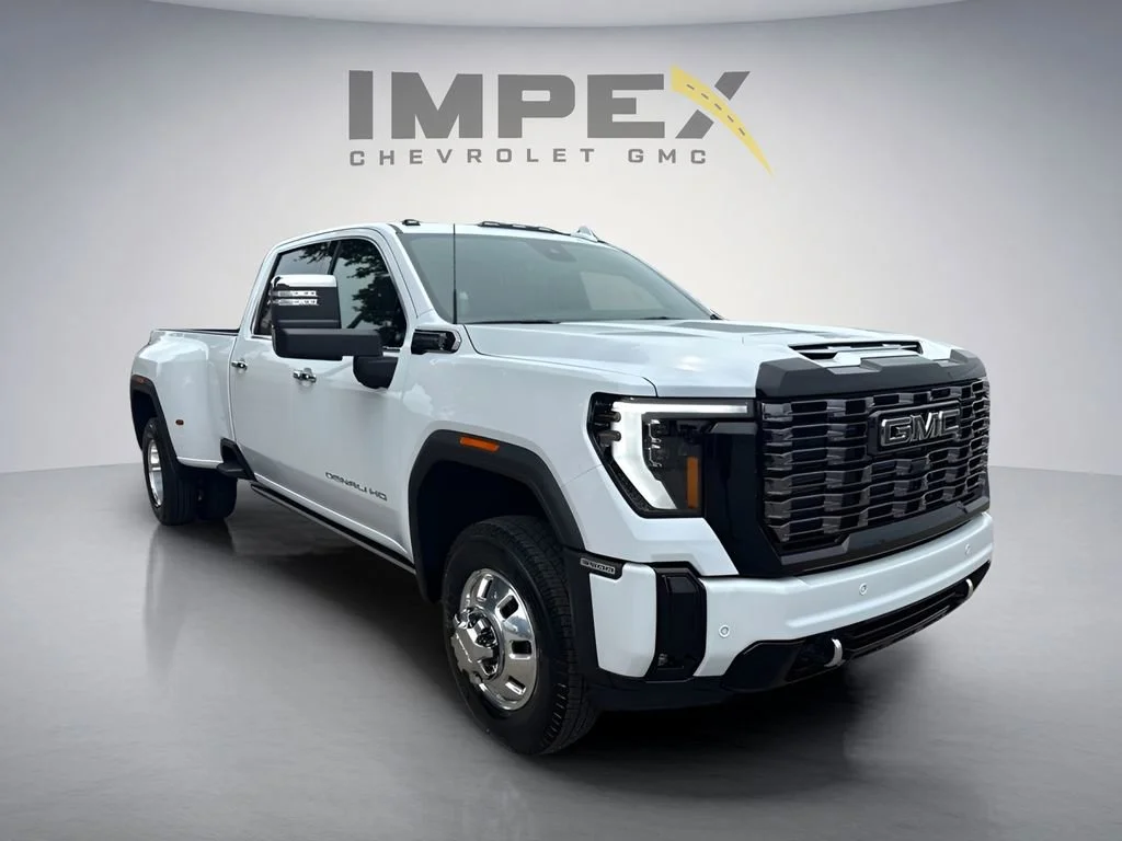 New 2026 Glacier White Tricoat GMC Denali Ultimate DRW image 7