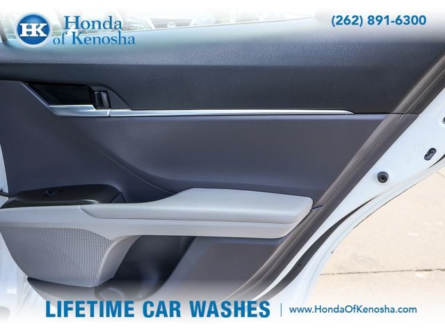 Used 2024 Ice Toyota SE image 24