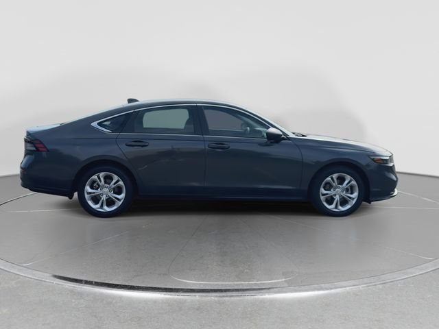 2025 Honda Accord LX - Photo 9