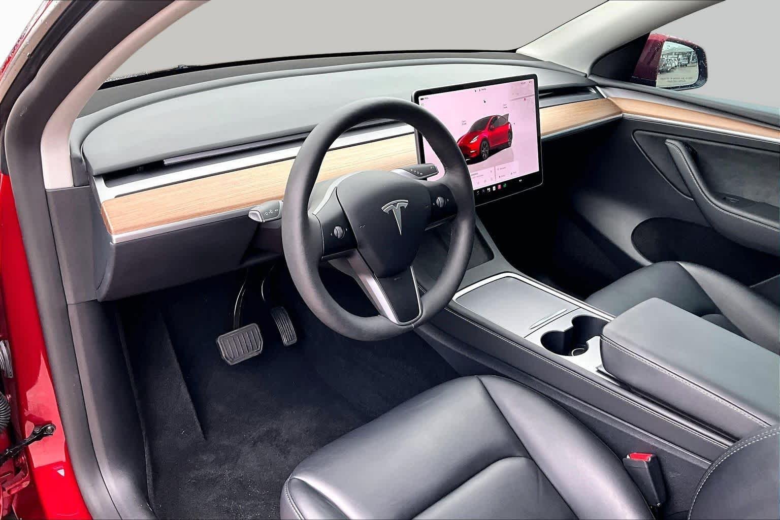 Used 2024 Ultra Red Tesla Long Range image 17