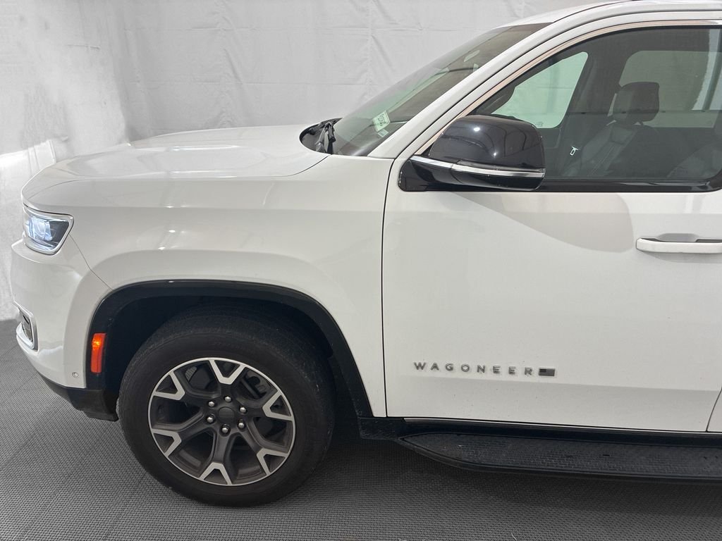 Used 2024 White Jeep Series III image 3