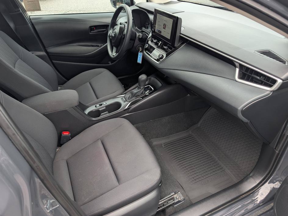 Used 2025 Underground Toyota LE image 24