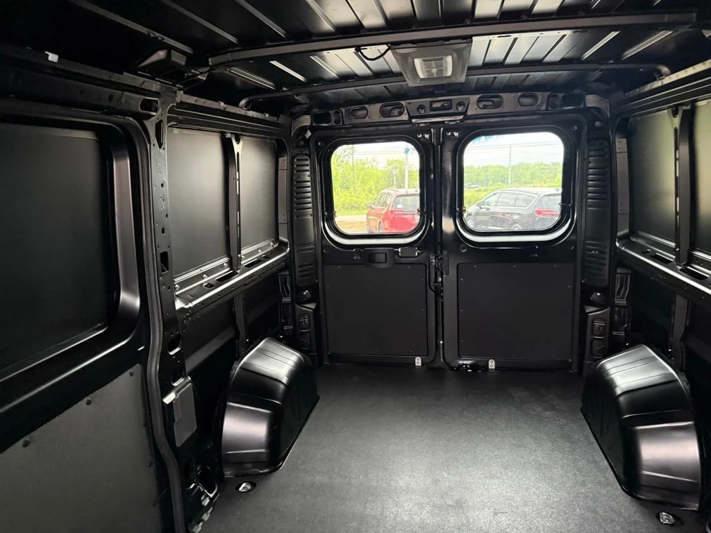 New 2026 Black Clear-Coat Exterior Paint RAM Low Roof image 31