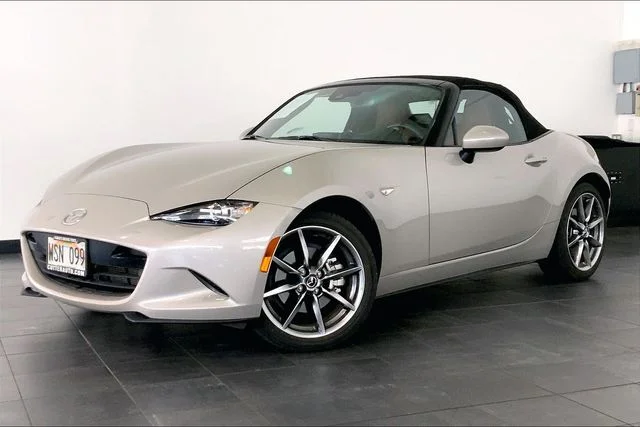 2022 Mazda MX-5 Miata Grand Touring's photo