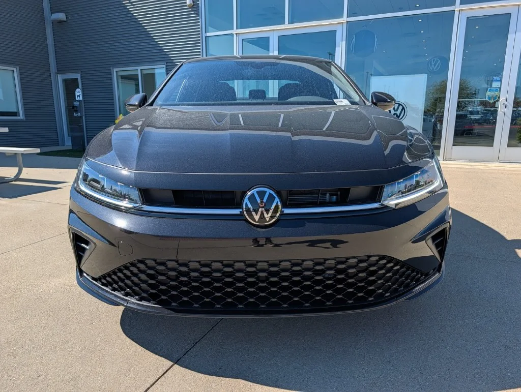 New 2027 Black Volkswagen 1.5T Sport image 8