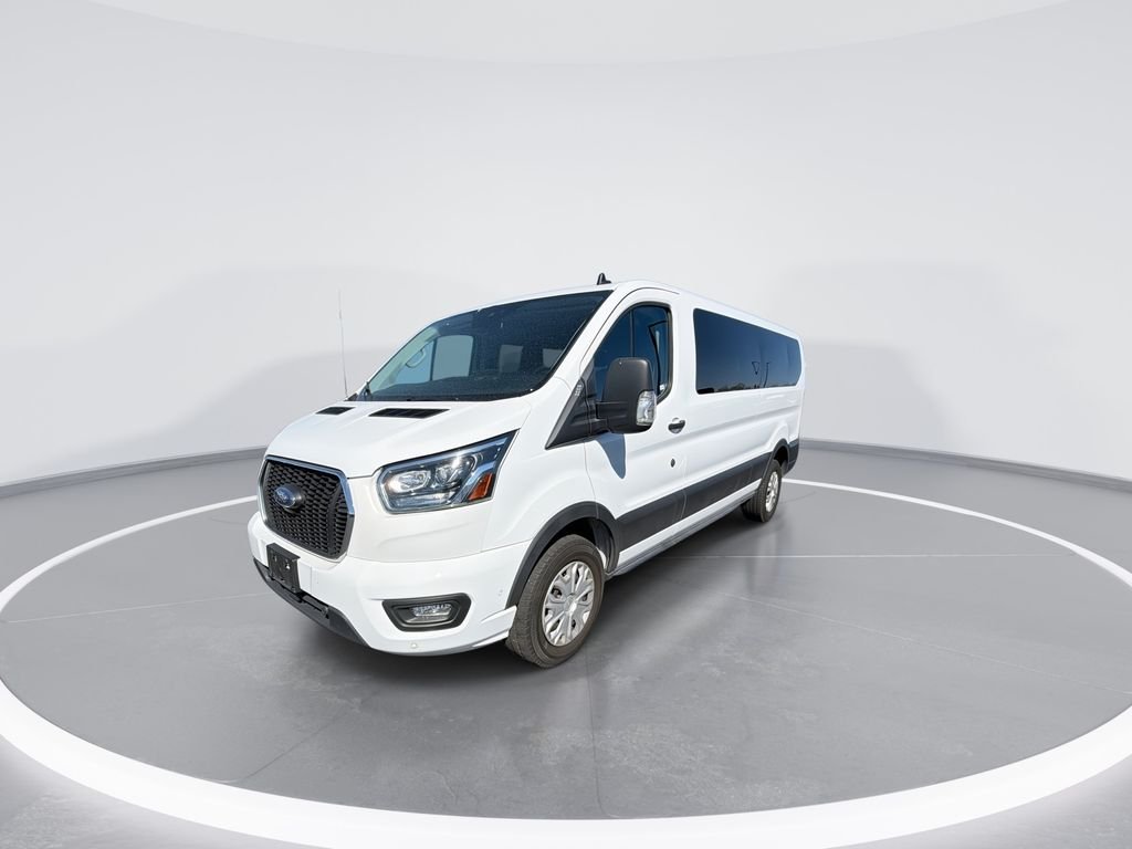 Used 2023 White Ford XLT image 4
